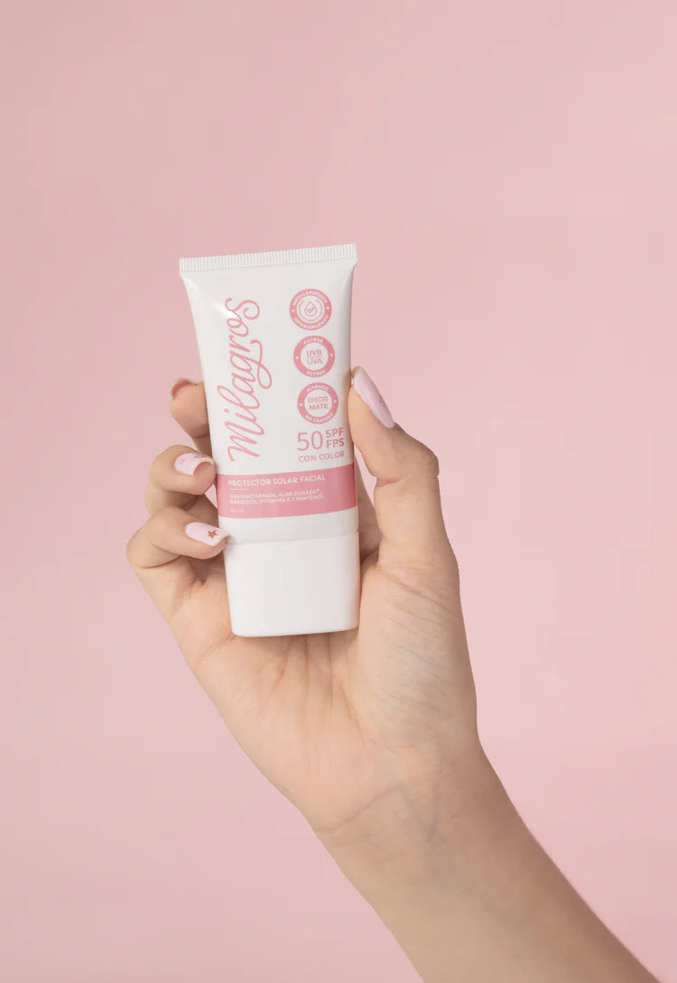Protector Solar Facial con Color Milagros